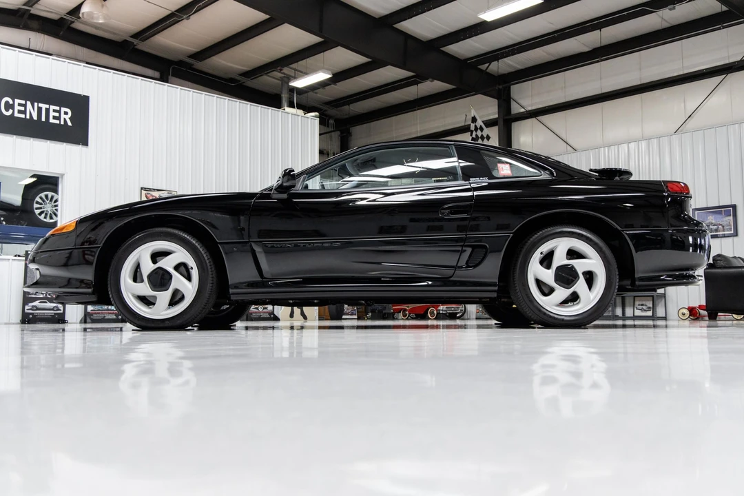 1991 Dodge Stealth - Image 25 of 31