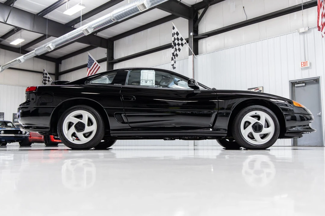 1991 Dodge Stealth - Image 26 of 31