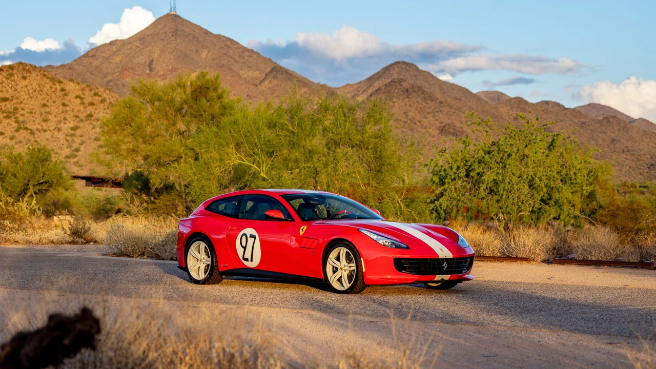 2018 Ferrari GTC4Lusso - Image 22 of 31