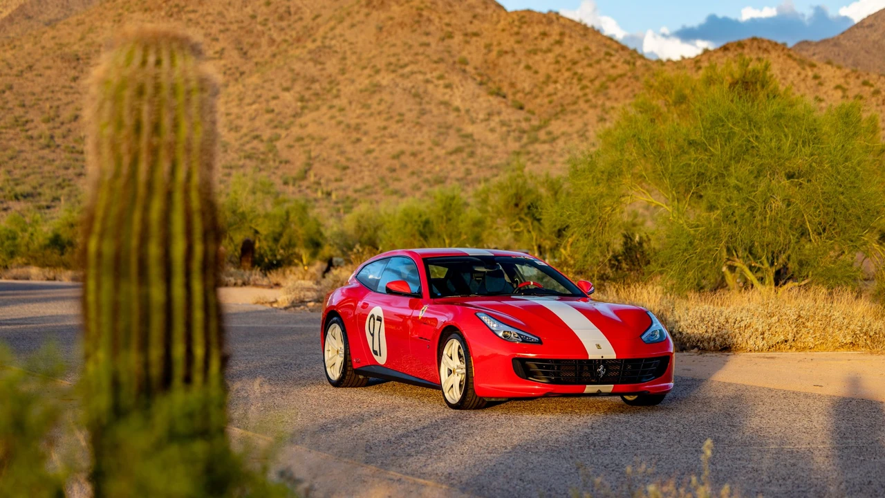 2018 Ferrari GTC4Lusso - Image 12 of 31