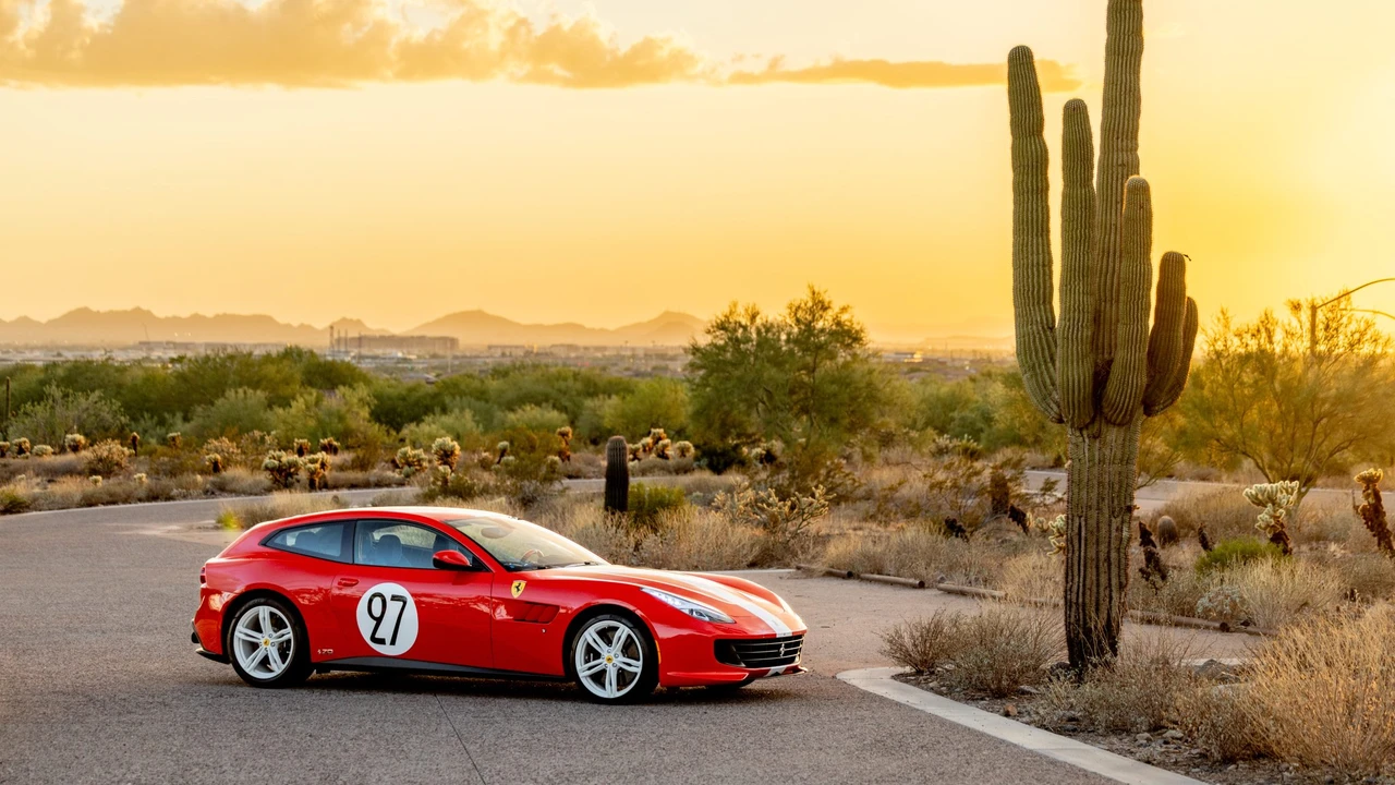 2018 Ferrari GTC4Lusso - Image 30 of 31