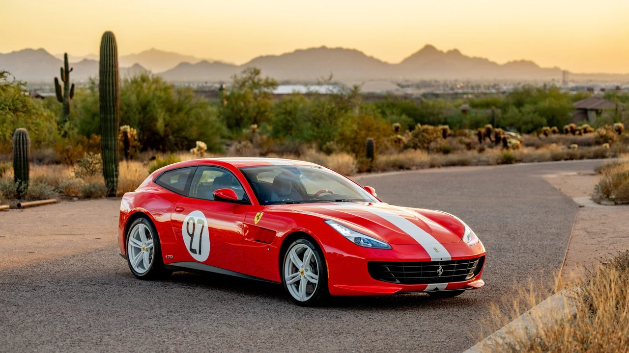 2018 Ferrari GTC4Lusso - Image 19 of 31