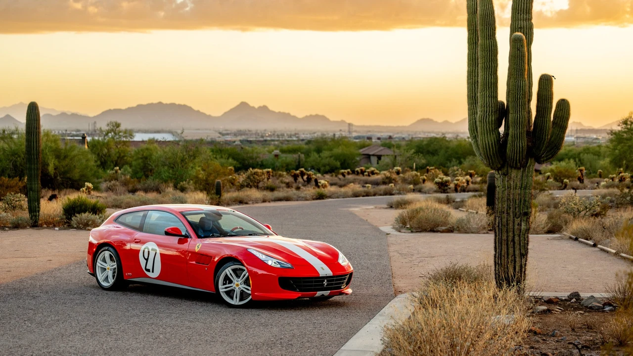 2018 Ferrari GTC4Lusso - Image 25 of 31