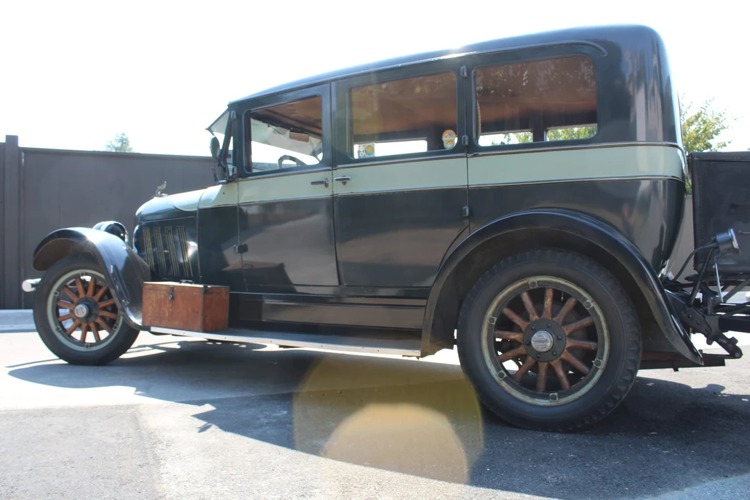 1926 Auburn Eight - Image 9 of 31
