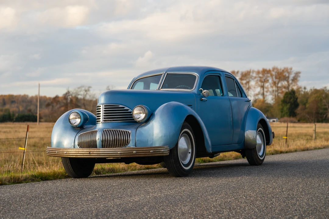 1940 Graham - Image 2 of 31