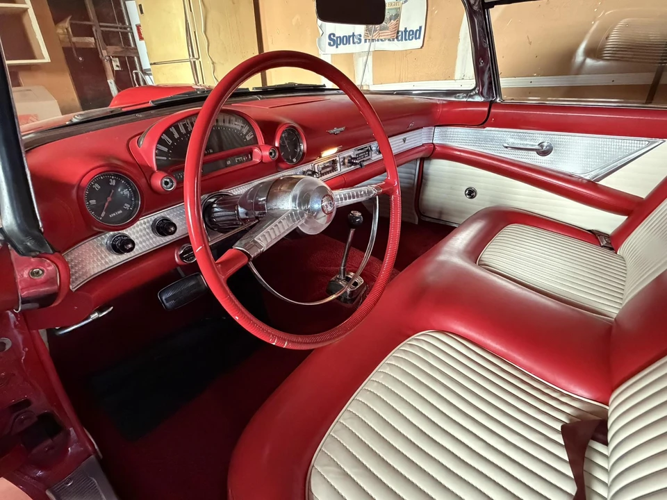 1955 Ford Thunderbird 1st Gen - Image 22 of 31