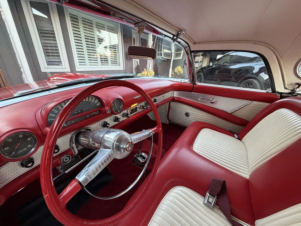 1955 Ford Thunderbird 1st Gen - Image 26 of 31