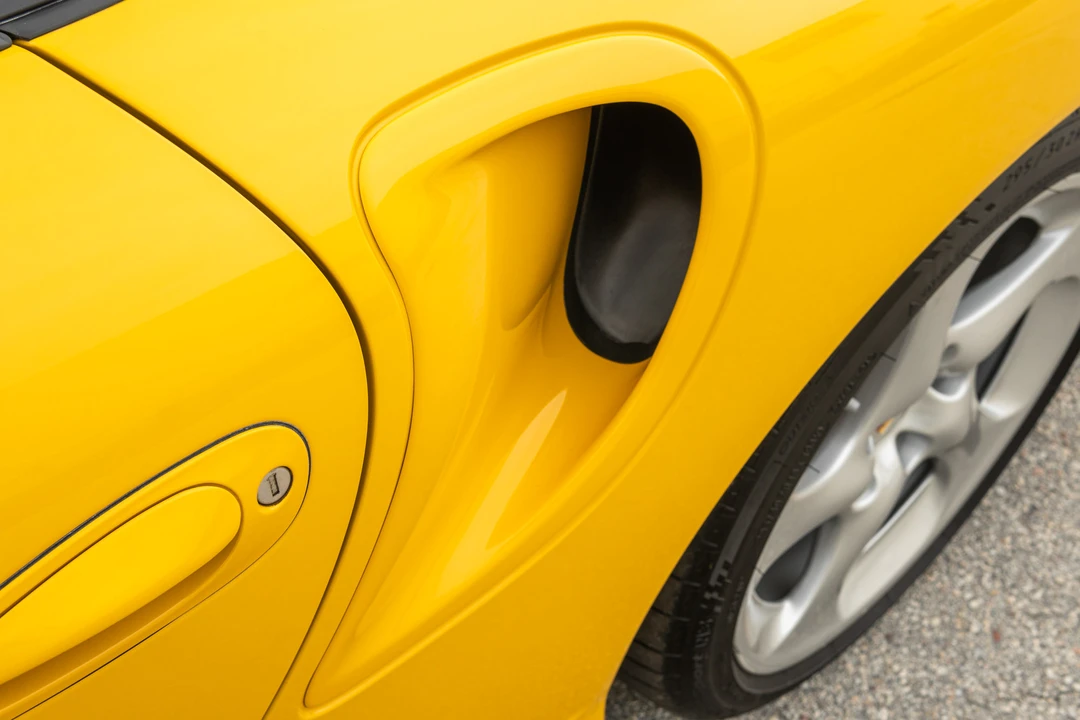 2001 Porsche 996 Turbo - Image 23 of 31