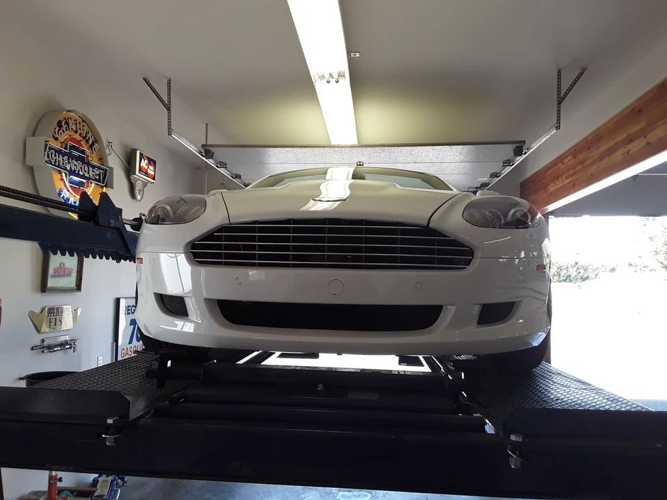 2009 Aston Martin DB9 - Image 18 of 31