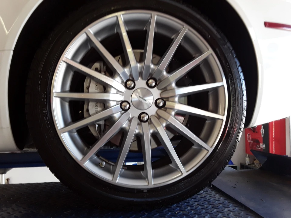 2009 Aston Martin DB9 - Image 24 of 31