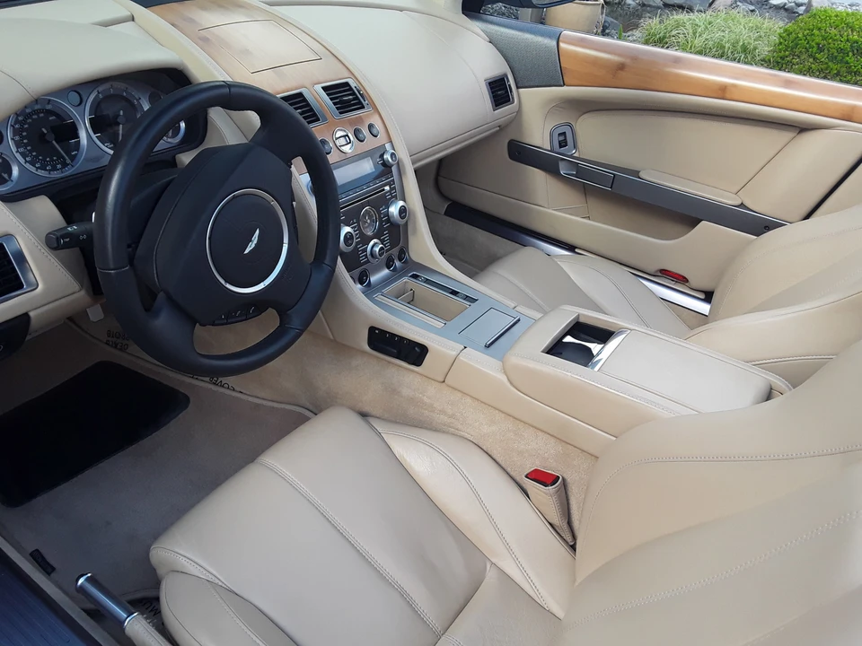 2009 Aston Martin DB9 - Image 26 of 31