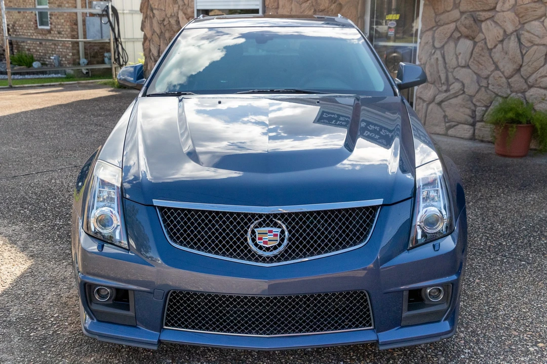 2013 Cadillac CTS-V 2nd Gen - Image 2 of 31