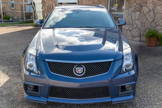 2013 Cadillac CTS-V 2nd Gen - Image 2 of 31