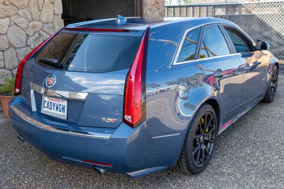2013 Cadillac CTS-V 2nd Gen - Image 4 of 31