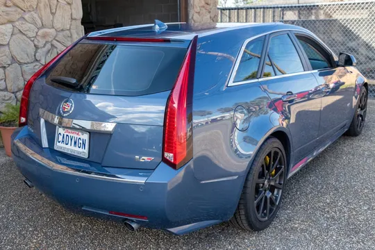 2013 Cadillac CTS-V 2nd Gen - Image 4 of 31