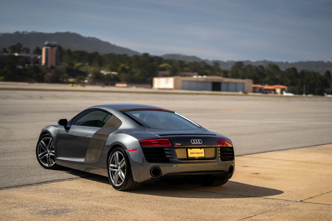 2015 Audi 42 R8 - Image 13 of 31