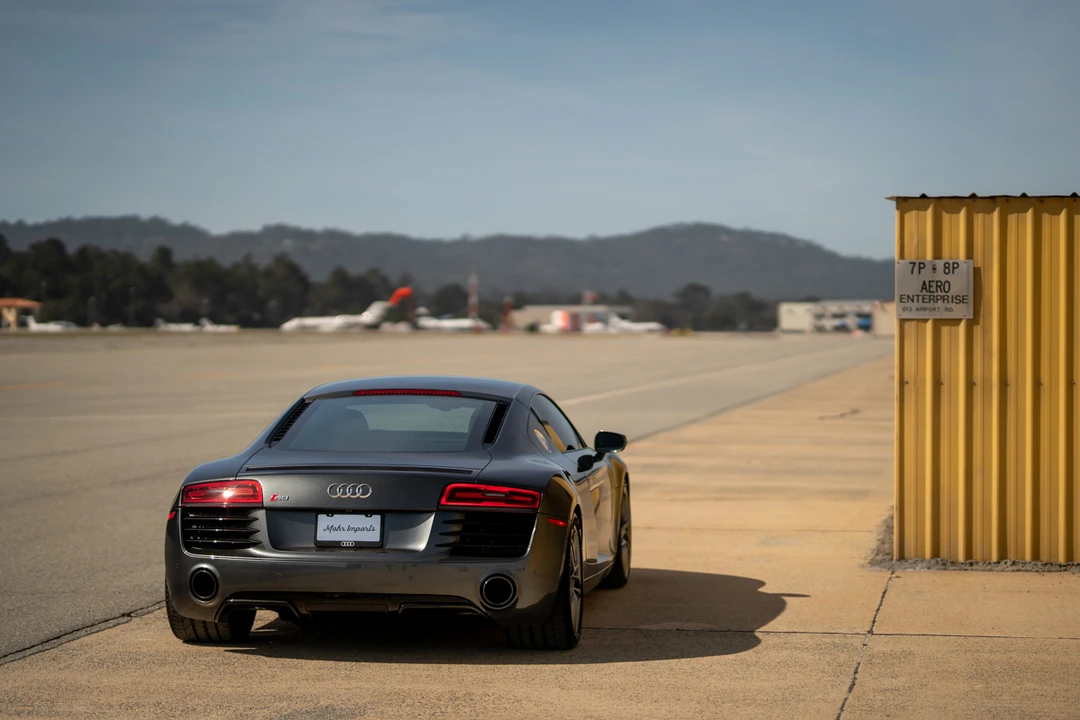 2015 Audi 42 R8 - Image 16 of 31