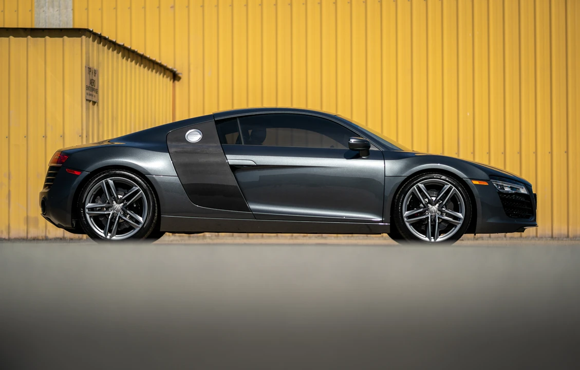 2015 Audi 42 R8 - Image 20 of 31