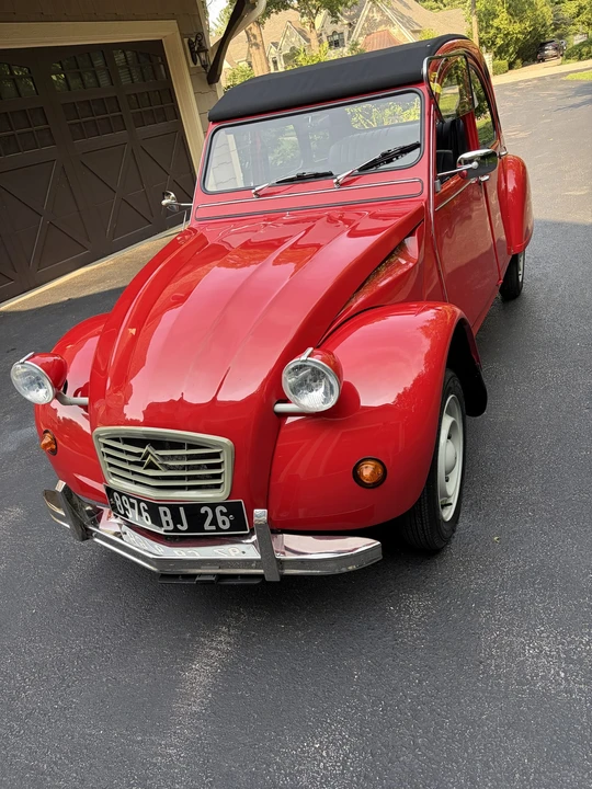 Citroen 2CV - Image 2 of 31