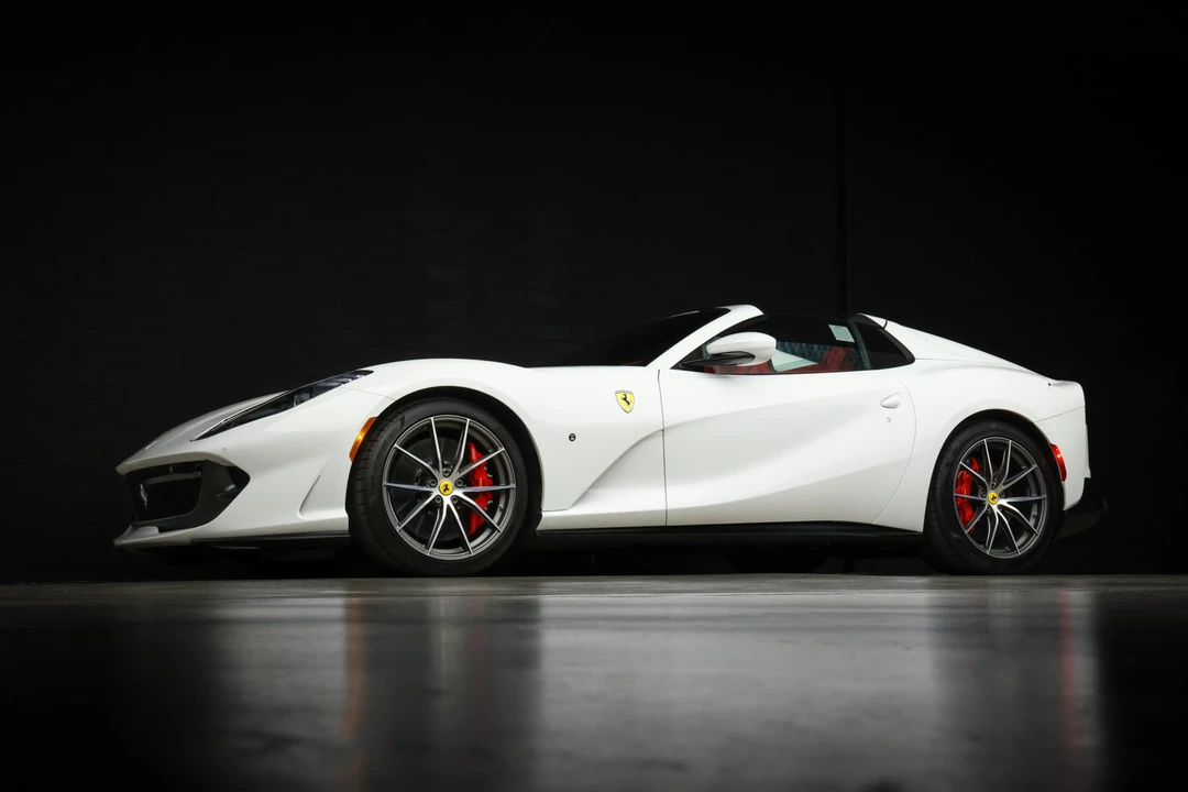 2022 Ferrari 812 GTS - Image 3 of 31