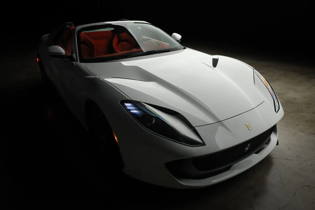 2022 Ferrari 812 GTS - Image 16 of 31