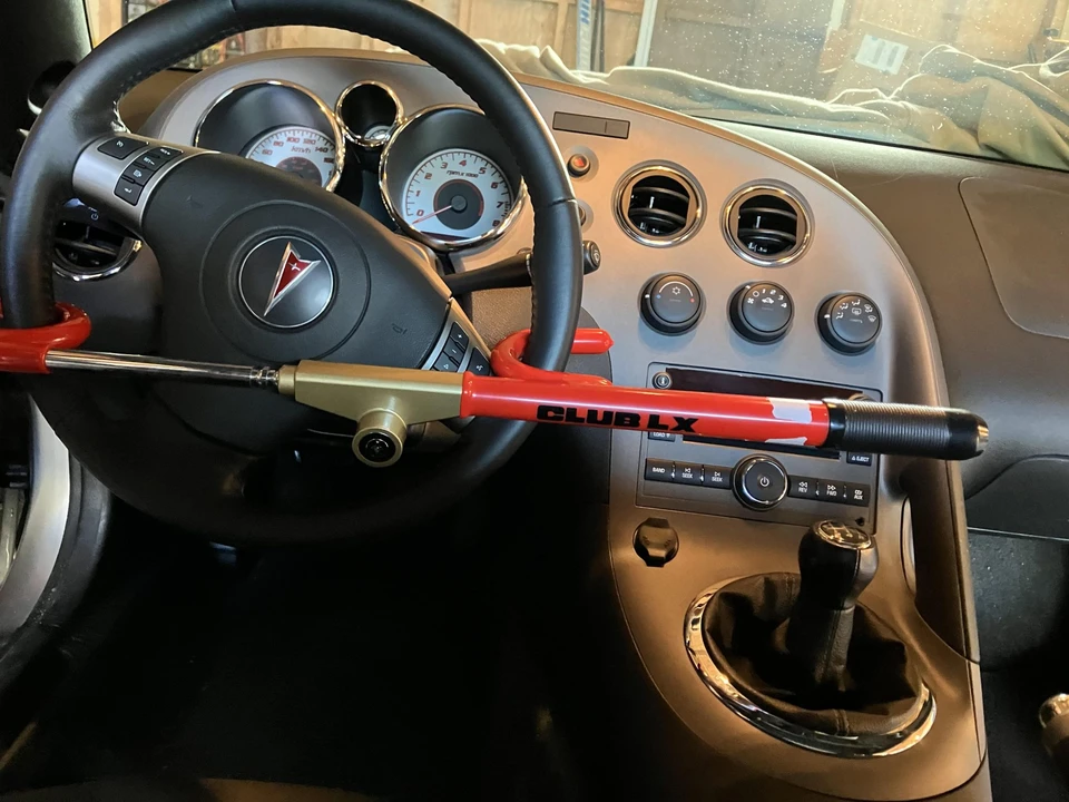 2006 Pontiac Solstice - Image 26 of 31