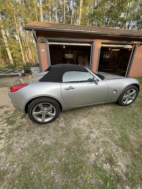2006 Pontiac Solstice - Image 11 of 31