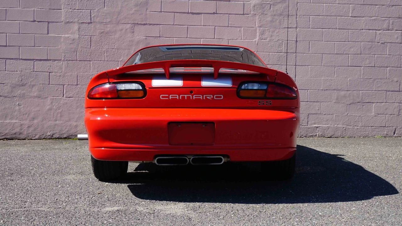 2002 Chevrolet Camaro SS 4th Gen - Image 17 of 31