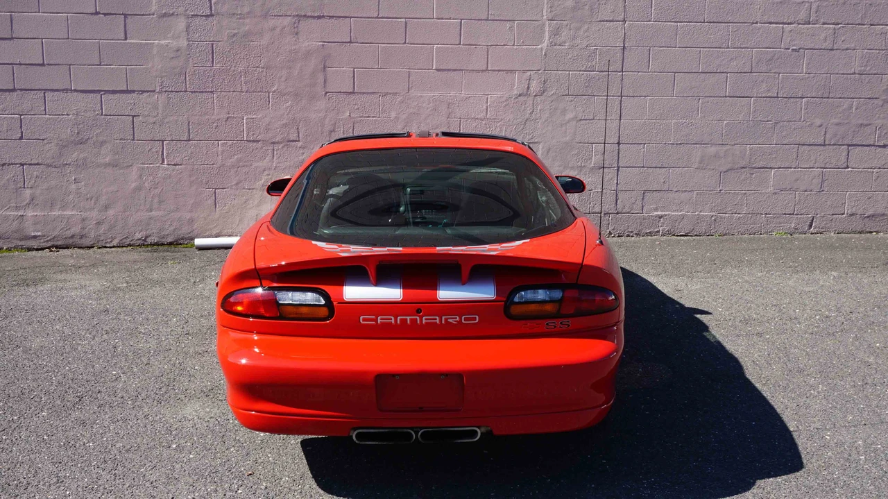 2002 Chevrolet Camaro SS 4th Gen - Image 20 of 31