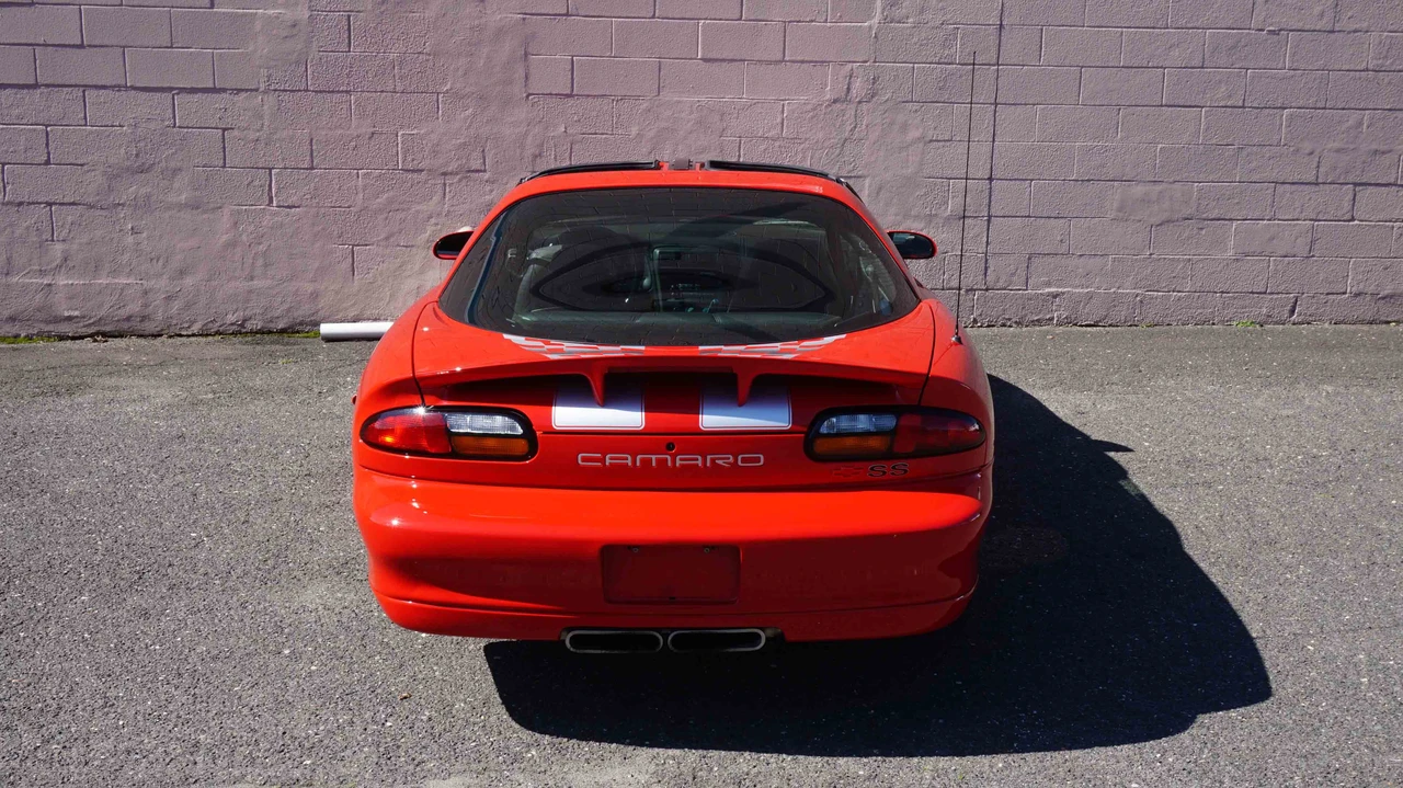 2002 Chevrolet Camaro SS 4th Gen - Image 21 of 31