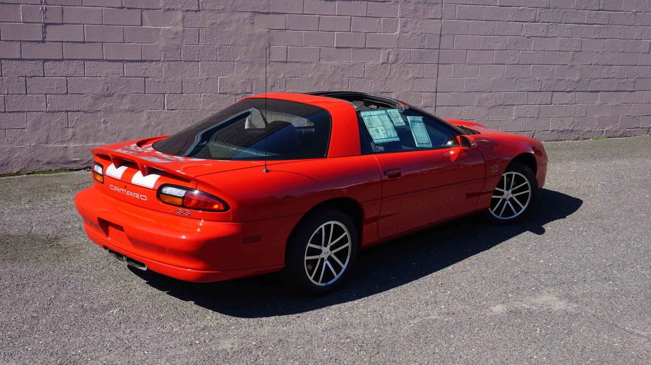2002 Chevrolet Camaro SS 4th Gen - Image 30 of 31