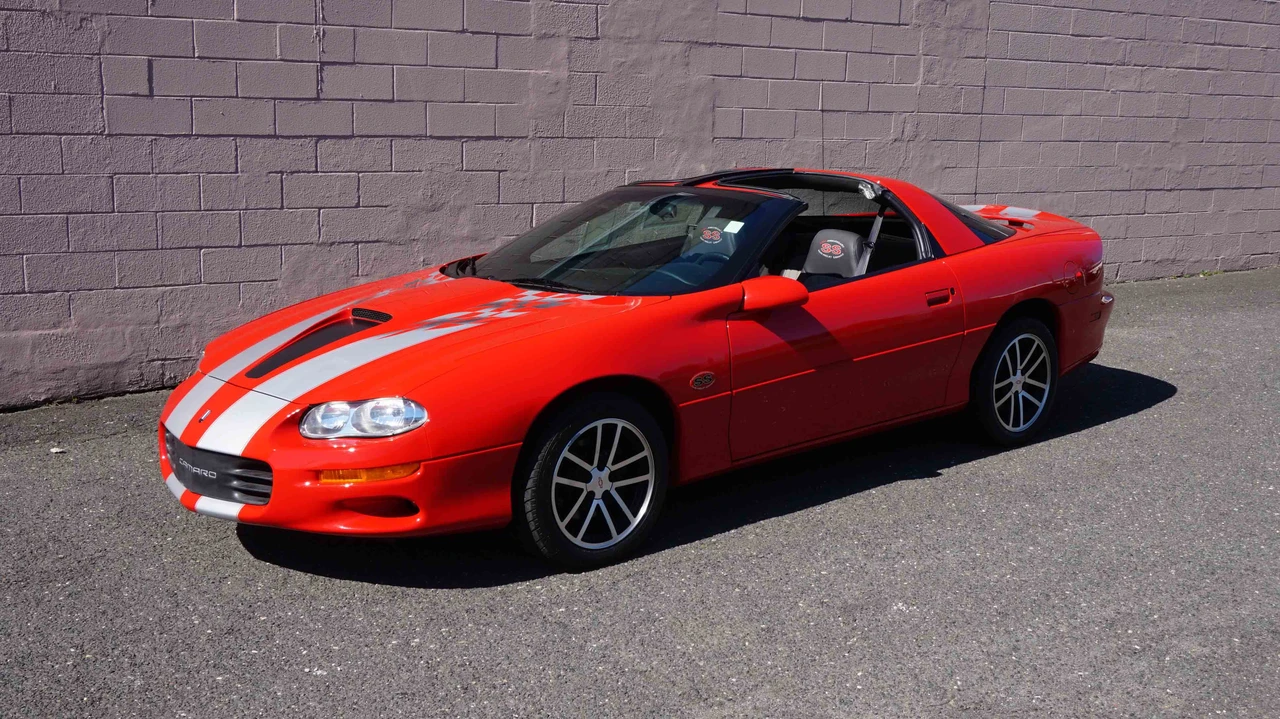 2002 Chevrolet Camaro SS 4th Gen - Image 5 of 31