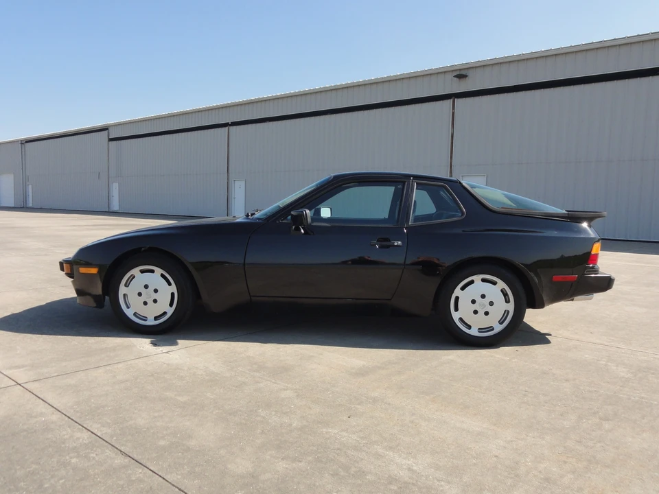 1987 Porsche 944 S - Image 6 of 31