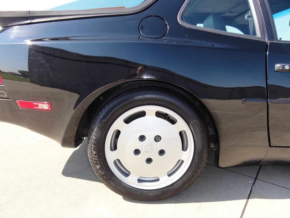 1987 Porsche 944 S - Image 12 of 31