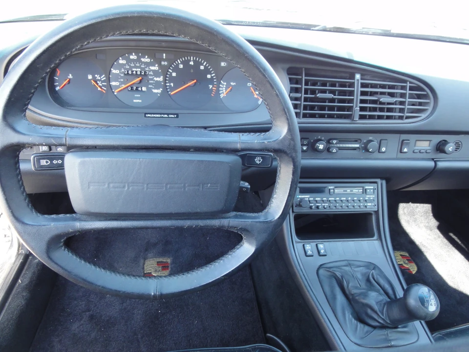 1987 Porsche 944 S - Image 25 of 31