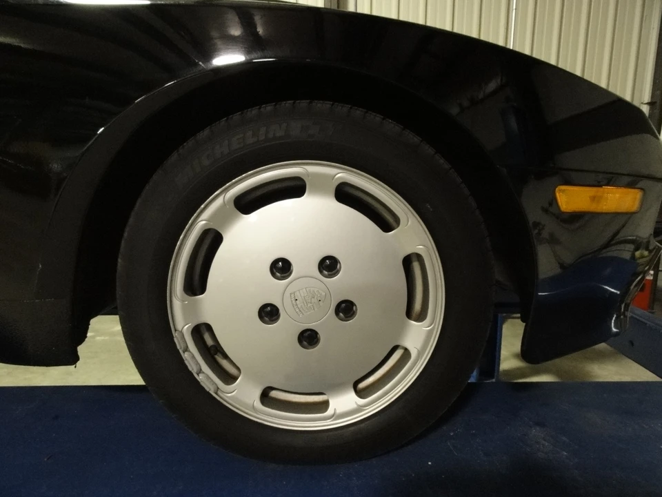 1987 Porsche 944 S - Image 19 of 31