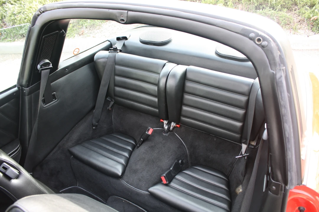 1988 Porsche 911 Carrera 3.2 - Image 16 of 31