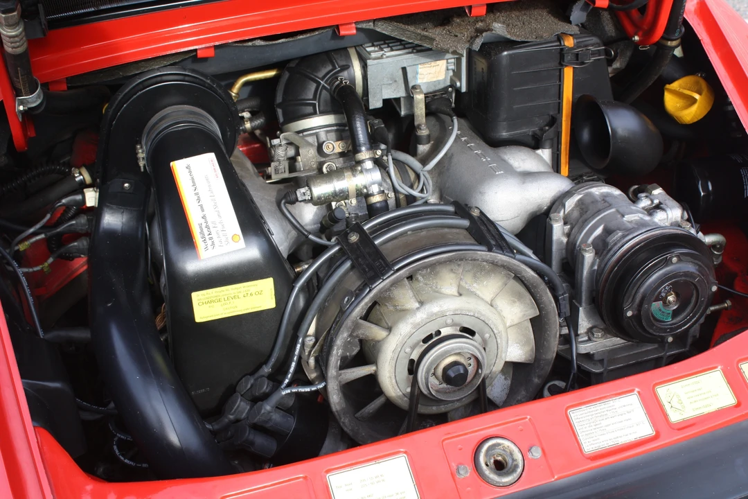 1988 Porsche 911 Carrera 3.2 - Image 23 of 31