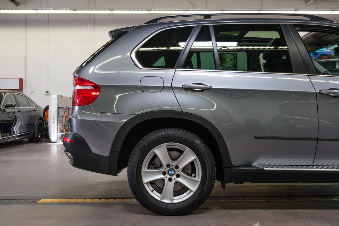 2007 BMW E70 X5 4.8i & xDrive50i - Image 28 of 31