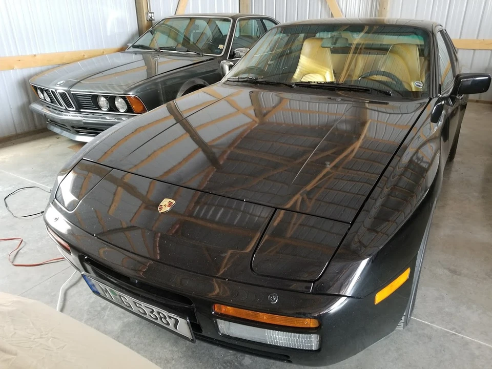 1986 Porsche 944 Turbo - Image 10 of 31