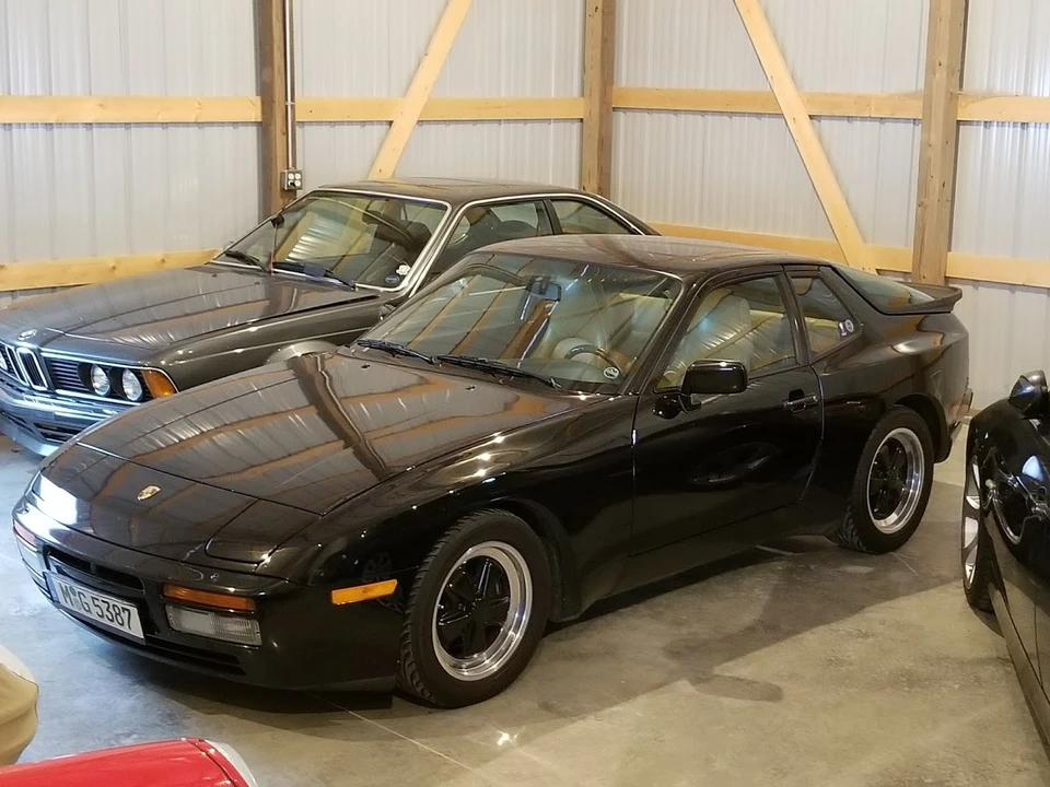 1986 Porsche 944 Turbo - Image 5 of 31