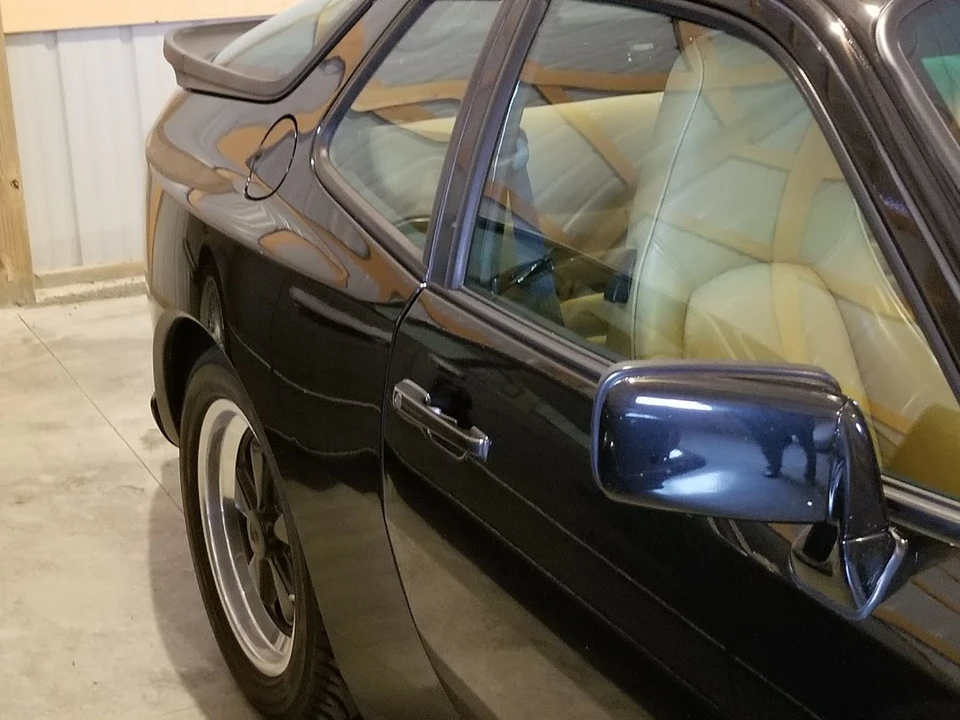 1986 Porsche 944 Turbo - Image 16 of 31