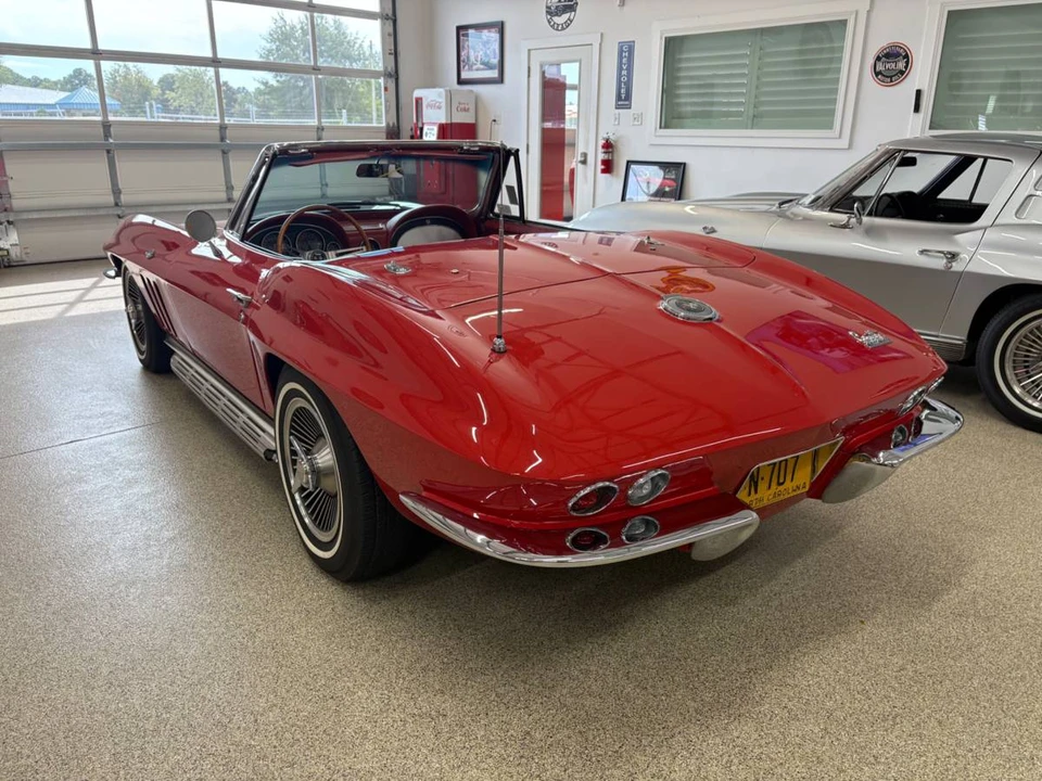 1966 Chevrolet Corvette C2 - Image 13 of 13