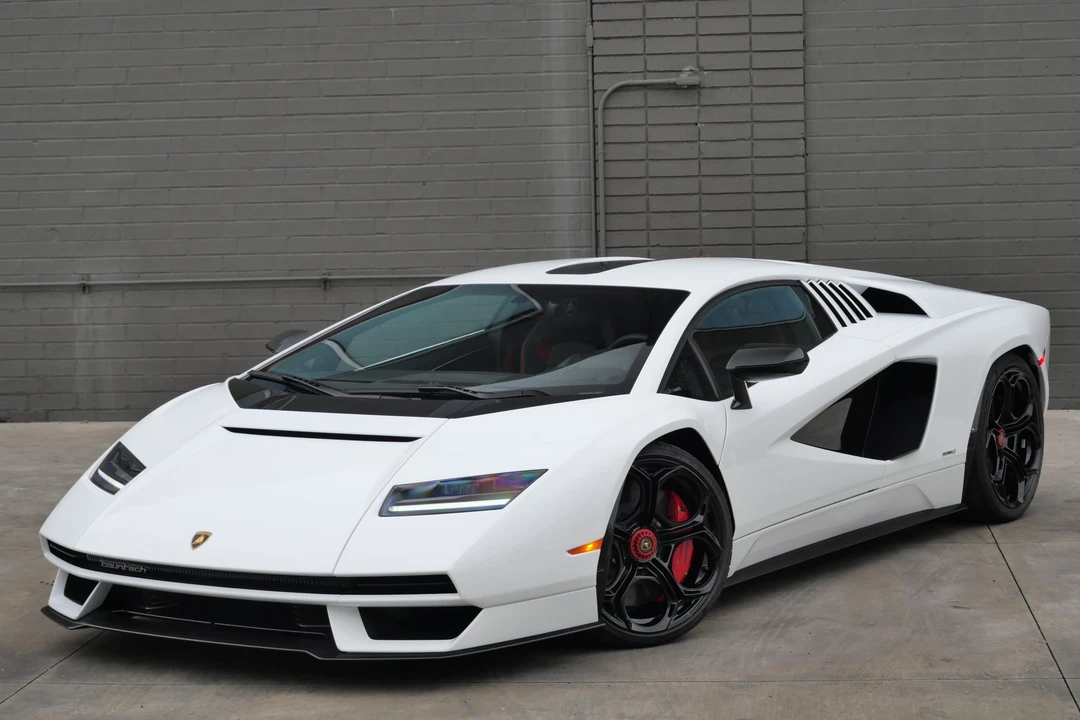 2022 Lamborghini Countach LPI 800-4 - Image 4 of 31