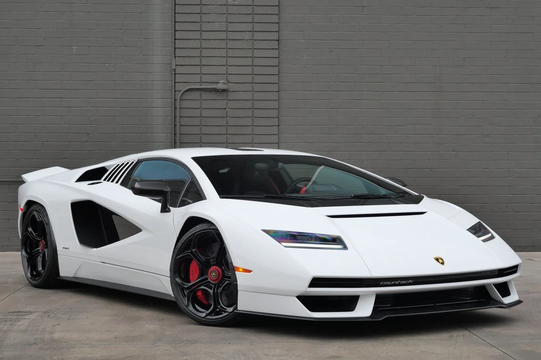 2022 Lamborghini Countach LPI 800-4 - Image 16 of 31