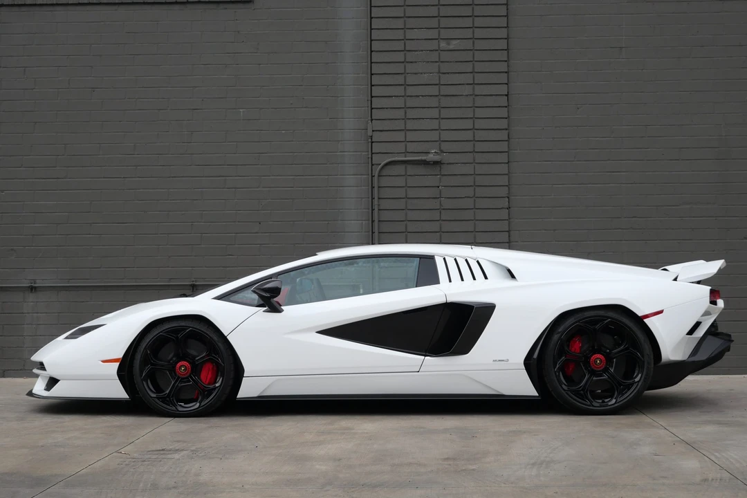 2022 Lamborghini Countach LPI 800-4 - Image 5 of 31