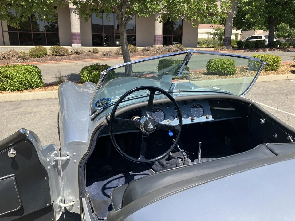 1953 Jaguar XK120 OTS Roadster - Image 20 of 31