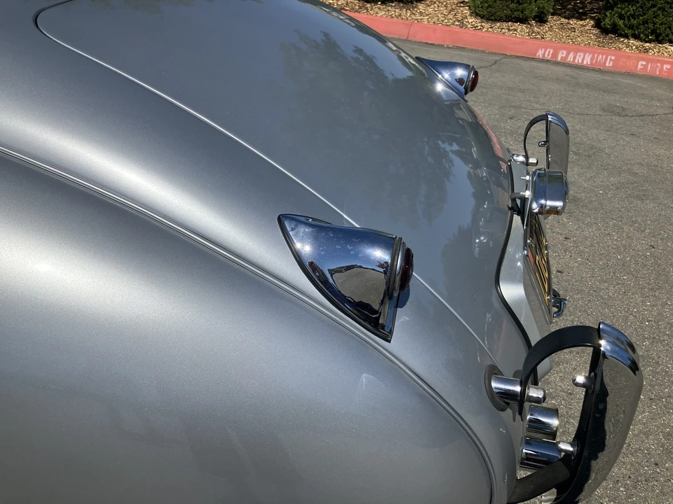 1953 Jaguar XK120 OTS Roadster - Image 14 of 31