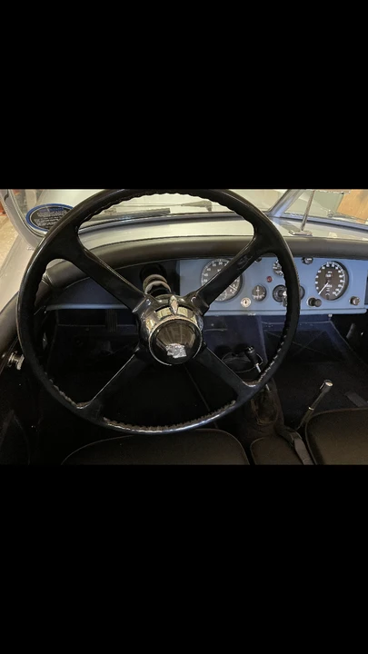 1953 Jaguar XK120 OTS Roadster - Image 23 of 31