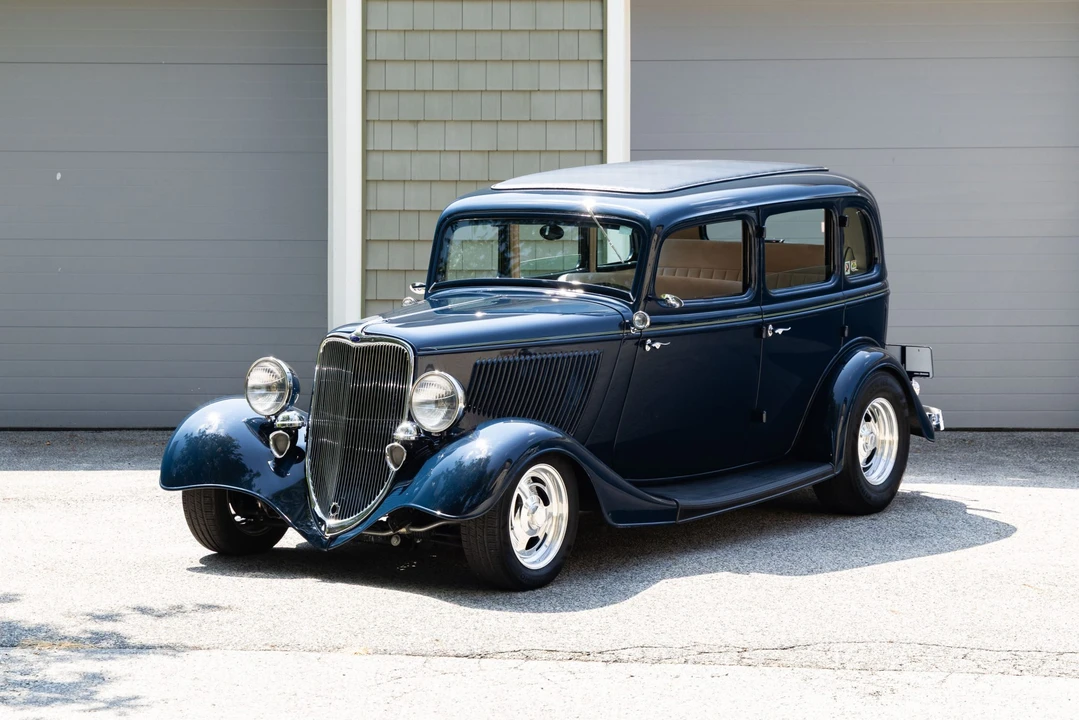 1933 Ford Model 18 & 40 - Image 6 of 31